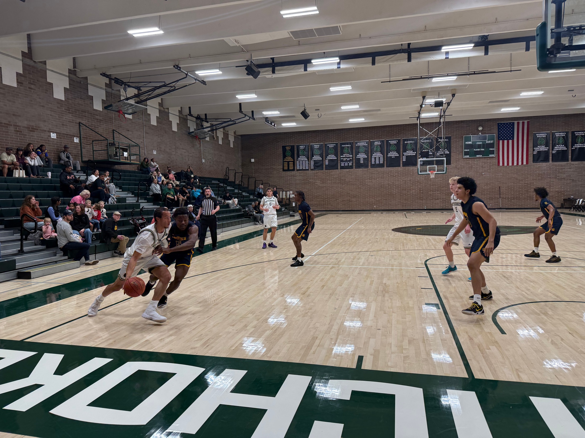 Scottsdale runs past Bears for big win