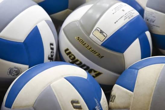 Volleyball Swept at Glendale